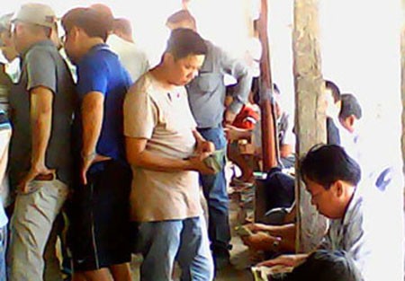 Đá gà biên giới Việt - Cam ngày càng trở thành địa điểm hot 9 truong ga bien gioi